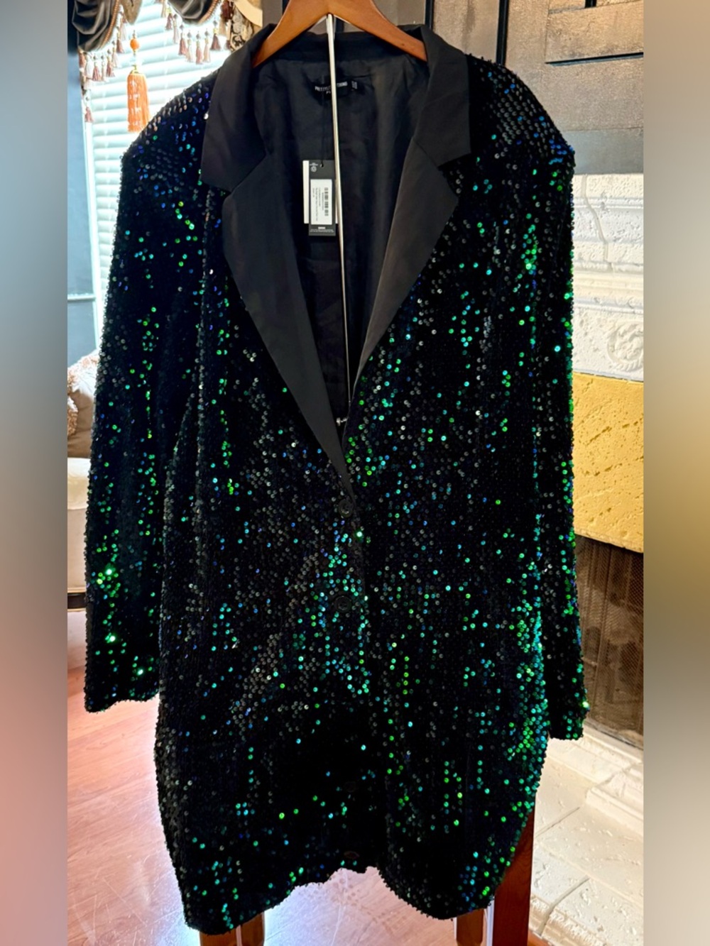 NWT Black Sequin Long Sleeve Blazer Dress with Green Iridescent Accents - Picture 6 of 6
